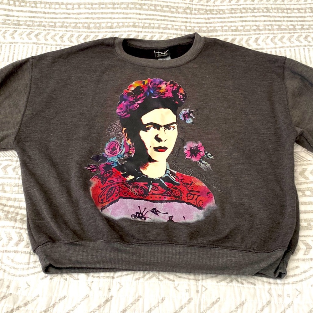 FK By Jerry Leigh Frida Kahlo Gray Viva La Vida Crewneck Sweatshirt